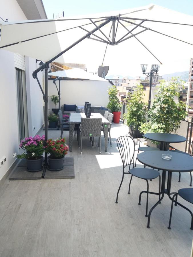 Le Tre Gioie Bed & Breakfast Palermo Bagian luar foto